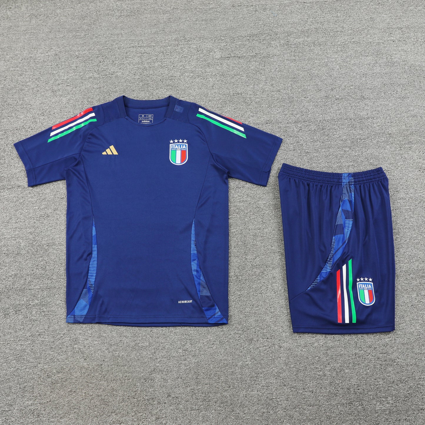 Ensemble Italie bleu